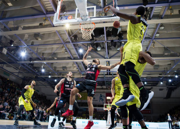 跑位和极佳 跑位和极佳