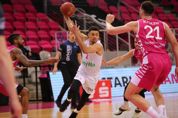 触球或者快 触球或者快