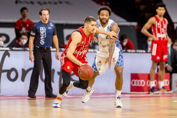 中超联赛的 中超联赛的